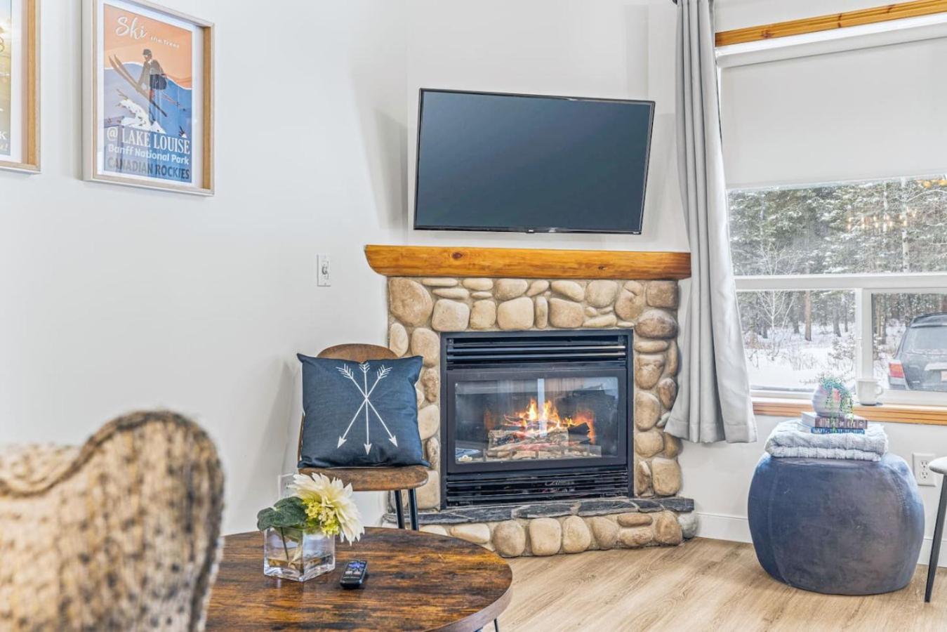 Scenic 2br Haven With Mtn Views Near Dt Banff Holiday home *