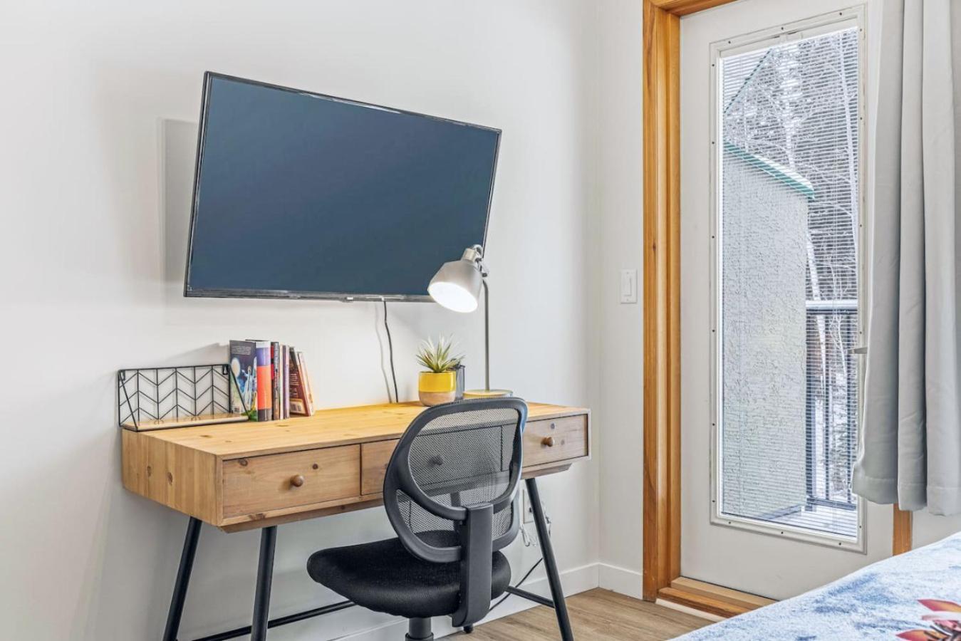 Scenic 2br Haven With Mtn Views Near Dt Banff Canmore