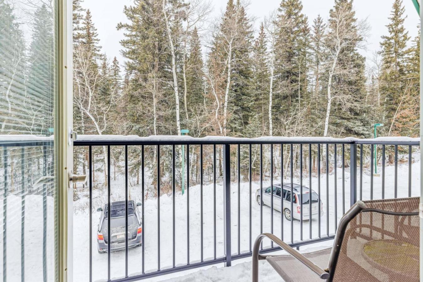 Scenic 2br Haven With Mtn Views Near Dt Banff Holiday home *